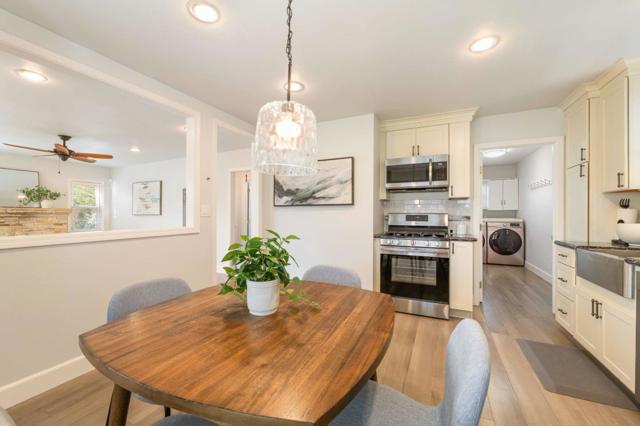 1 Serrano Way, Del Rey Oaks CA: https://media.crmls.org/mediaz/f4fcc252-0727-45ed-a4f0-19939a361a53.jpg