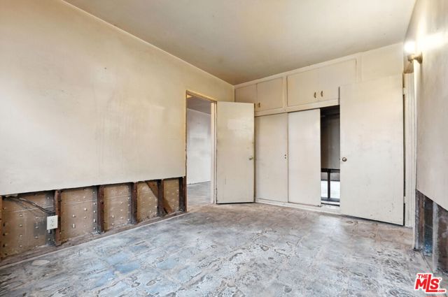 8753 Vans Street, Paramount CA: https://media.crmls.org/mediaz/f4fd62ef-7a49-4a32-8928-63f6743777cb.jpg