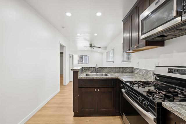 Detail Gallery Image 5 of 27 For 4130 Cherokee Ave, San Diego,  CA 92104 - 3 Beds | 2 Baths