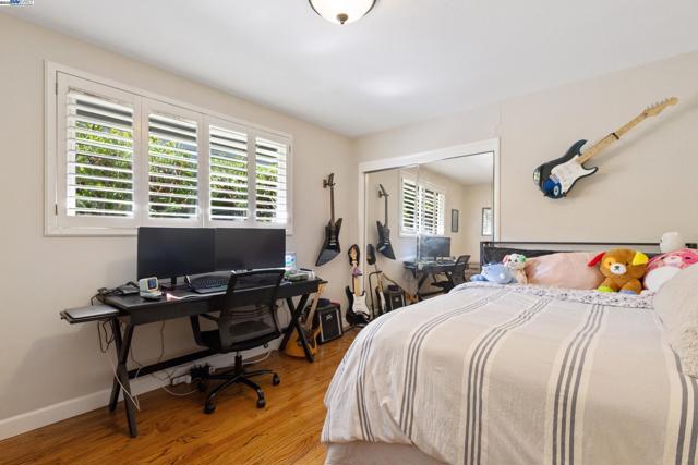 166 Ramona Rd, Danville CA: https://media.crmls.org/mediaz/f5013e62-9471-4942-a744-cd9b64bd87c2.jpg