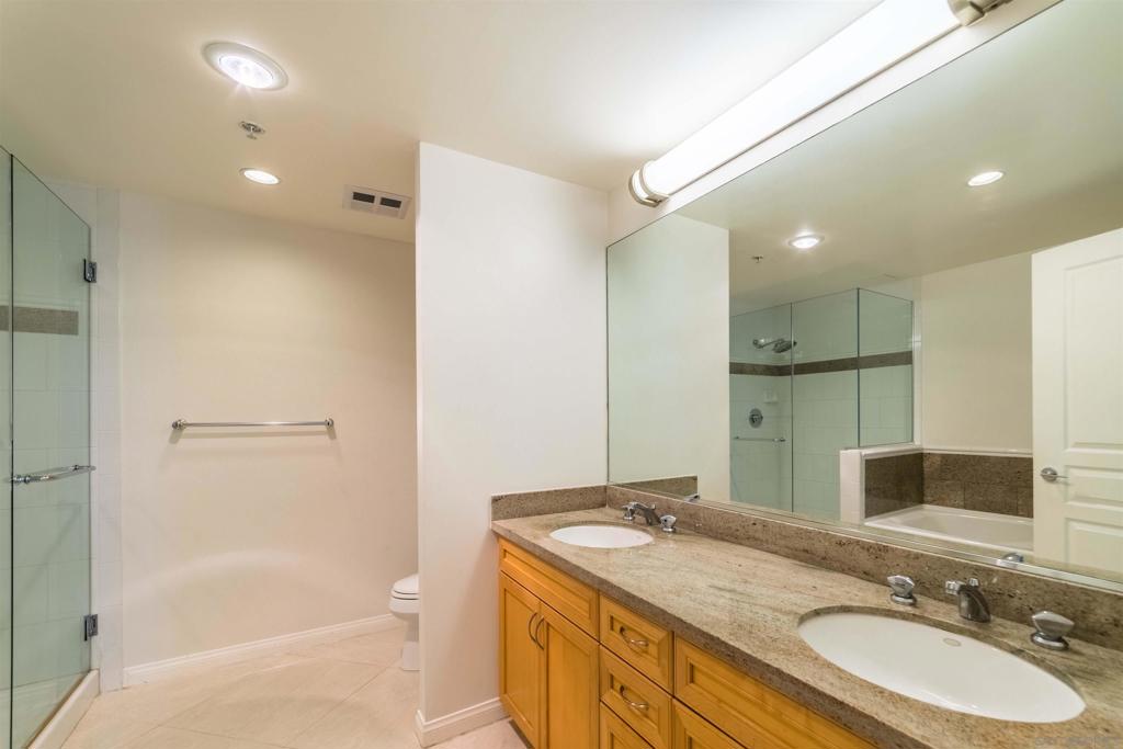 MLS #250035940SD img 13