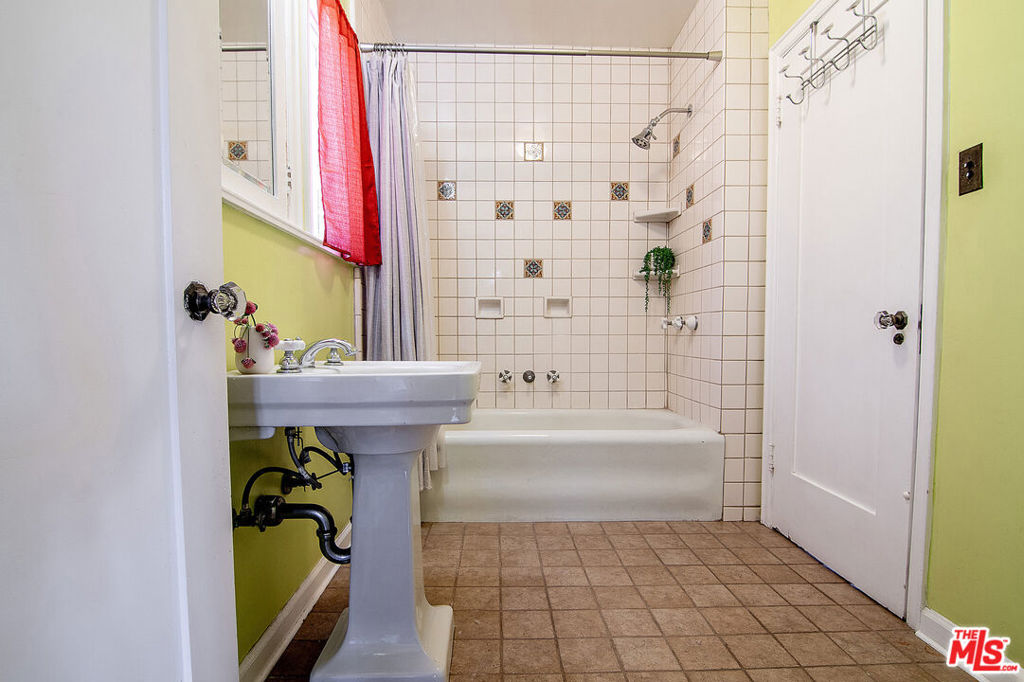 MLS #26860023 image #30