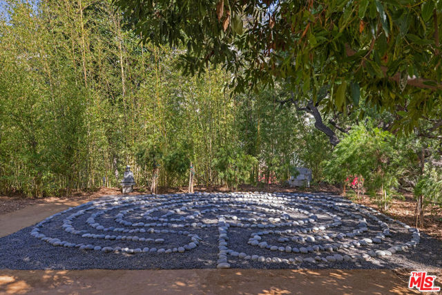 540 Mount Washington Drive, Los Angeles CA: https://media.crmls.org/mediaz/f50265cb-5f21-48c2-b89d-c891734a1169.jpg