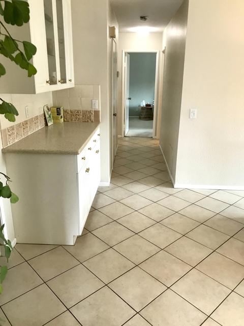 2732 Nantucket Place, Riverside CA: https://media.crmls.org/mediaz/f5034ff9-ffd8-4448-a3a2-c7a359f90ae1.jpg