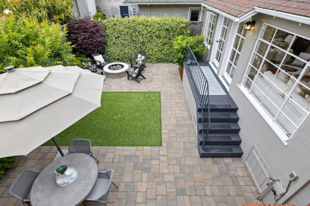 29 Baytree Way, San Mateo CA: https://media.crmls.org/mediaz/f5042616-829c-449c-aee8-9fa0cfe08bfe.jpg
