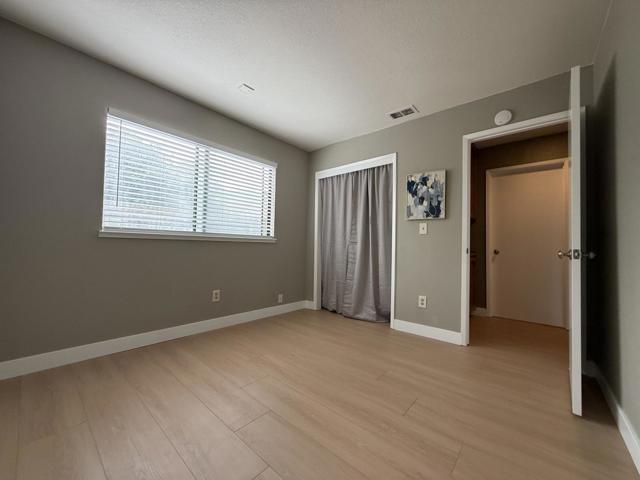 Image 29 of 38 For 1870 Azurite Way