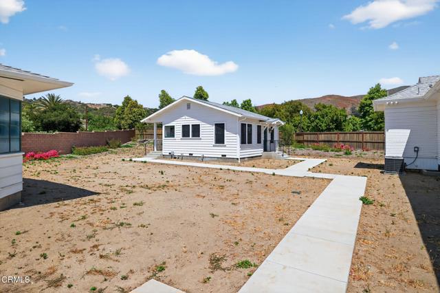 181 197 Klamath Street, Ventura CA: https://media.crmls.org/mediaz/f507bf2e-a769-4ccb-be42-712f15a423ea.jpg