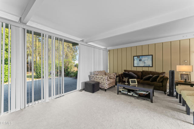 796 S Saticoy Avenue, Ventura CA: https://media.crmls.org/mediaz/f5083a2a-6c3d-4d3d-8a15-77b04840f479.jpg