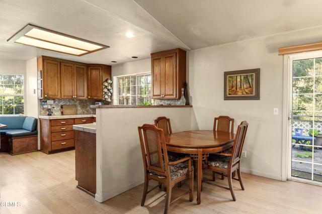 Detail Gallery Image 8 of 29 For 18070 Ocean Dr, Fort Bragg,  CA 95437 - 3 Beds | 2/1 Baths