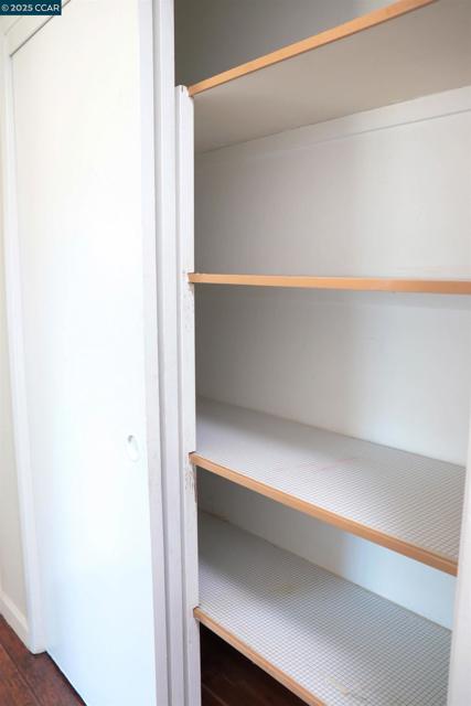 3804 Malibu, Pittsburg CA: https://media.crmls.org/mediaz/f5090150-34fe-4356-915a-bfeb48280c46.jpg