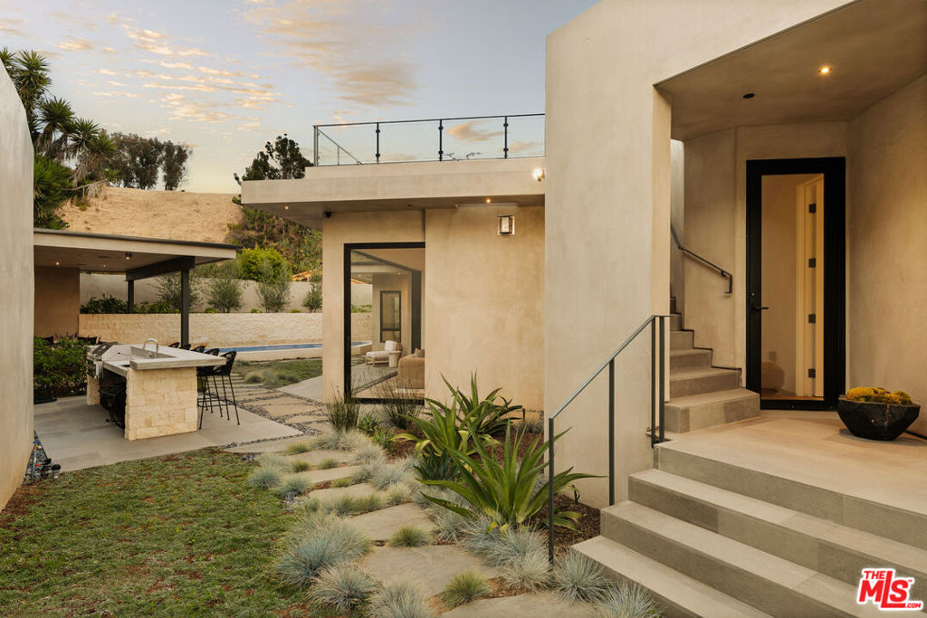 MLS #26855143 image #20