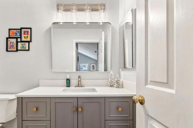 175 Troon Way, Half Moon Bay CA: https://media.crmls.org/mediaz/f509bb87-2054-407e-80ba-a130c7e83b9c.jpg