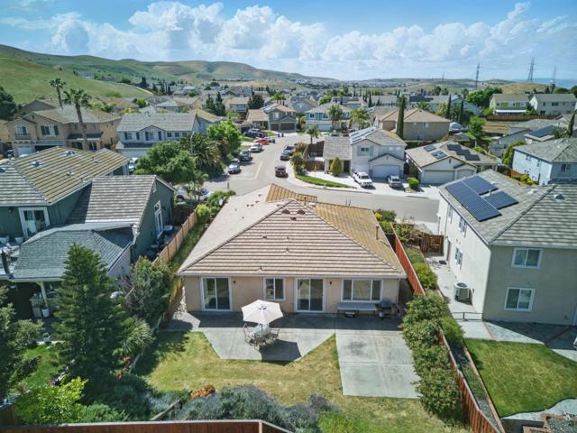 1085 Oakpoint Drive, Bay Point CA: https://media.crmls.org/mediaz/f50a1527-6e13-4fb0-bb24-9a839753b443.jpg