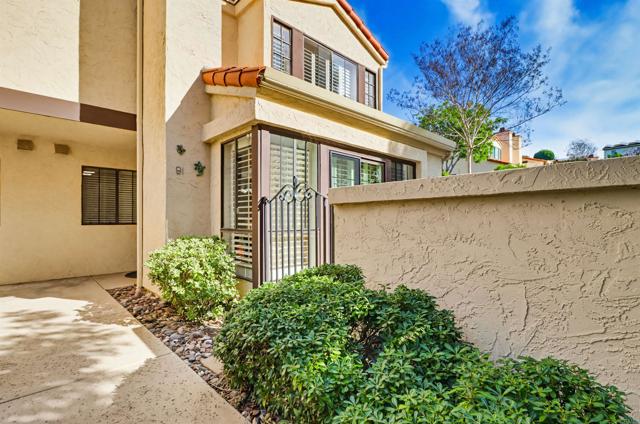 Detail Gallery Image 3 of 34 For 5715 Baltimore Dr #91,  La Mesa,  CA 91942 - 3 Beds | 2/1 Baths