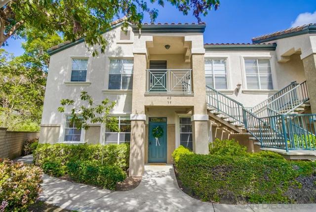 3534 Caminito El Rincon, San Diego CA: https://media.crmls.org/mediaz/f50ba2c0-6847-48e6-ab9e-55d008d46840.jpg