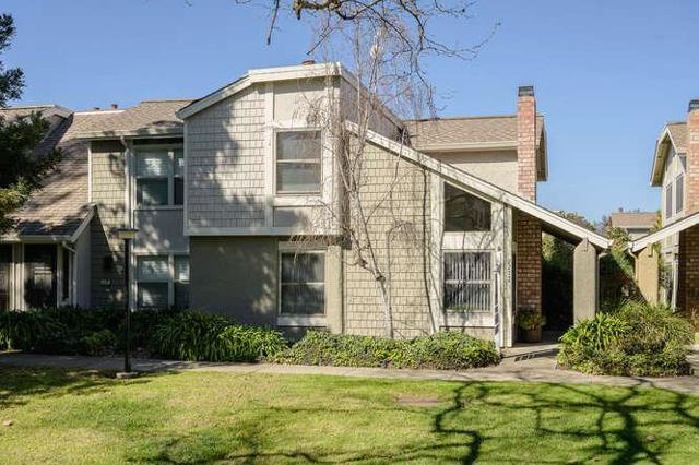 2272 Creek Bed Court, Santa Clara CA: https://media.crmls.org/mediaz/f50be9f4-40aa-4d01-b00e-4a4eaba4b9a8.jpg