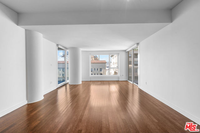 6250 HOLLYWOOD Boulevard, Los Angeles CA: https://media.crmls.org/mediaz/f50df79e-1db0-4d78-b68d-75f48bc70888.jpg