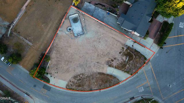 1860 Pinecrest Drive, Altadena CA: https://media.crmls.org/mediaz/f50e1f78-af2a-47d2-a69d-db0213c4f19b.jpg