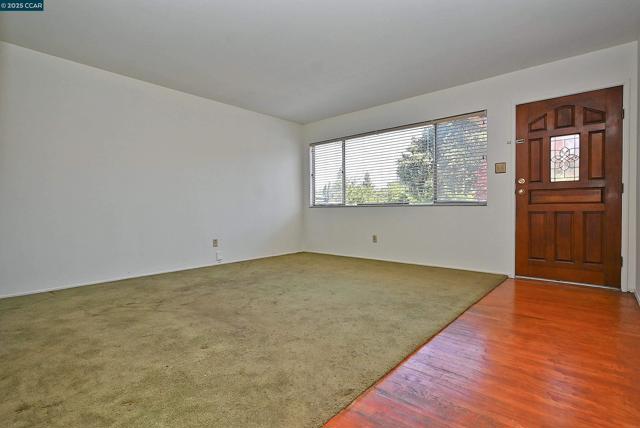 2156 MONTEREY AVENUE, Martinez CA: https://media.crmls.org/mediaz/f50f20c1-d3f5-4365-a379-314a41debf84.jpg