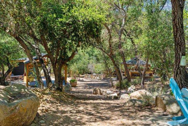 9115 Harmony Grove Road, Escondido CA: https://media.crmls.org/mediaz/f510242a-2d88-4b3c-bfa5-cc9f47270fa8.jpg