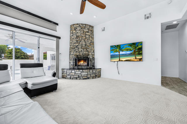 10341 Palm Drive, Desert Hot Springs CA: https://media.crmls.org/mediaz/f5104a59-ac99-42d5-84d8-11f4701fcfe3.jpg