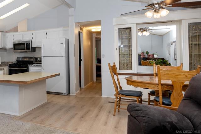 13490 Highway 8 Business, Lakeside CA: https://media.crmls.org/mediaz/f510dc40-2de2-437c-8071-3a43582350e4.jpg