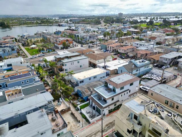 719 Jersey Ct, San Diego CA: https://media.crmls.org/mediaz/f511154a-f746-45a0-89d1-10c5453ed5eb.jpg