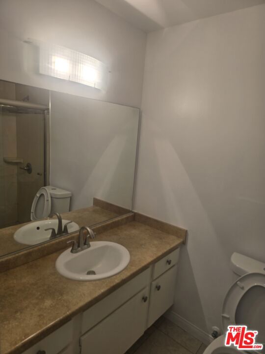320 South Ardmore Avenue, 216 photo 13