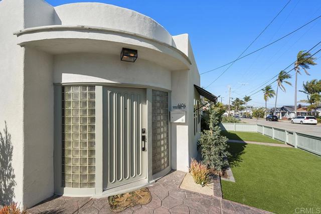 Detail Gallery Image 74 of 75 For 4404 Voltaire St, San Diego,  CA 92107 - 4 Beds | 3 Baths