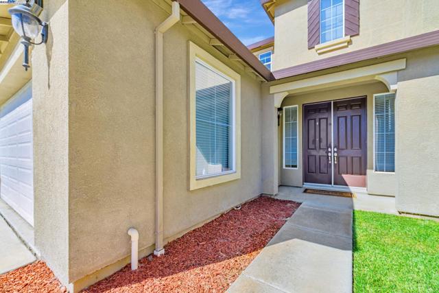 5675 Arcadia Cir, Discovery Bay CA: https://media.crmls.org/mediaz/f511cea7-f789-4025-96b3-236c8761fc48.jpg