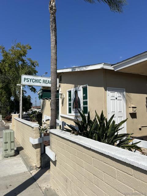 740 Escondido Blvd, Escondido, California 92025, ,Commercial Sale,For Sale,Escondido Blvd,240028584SD