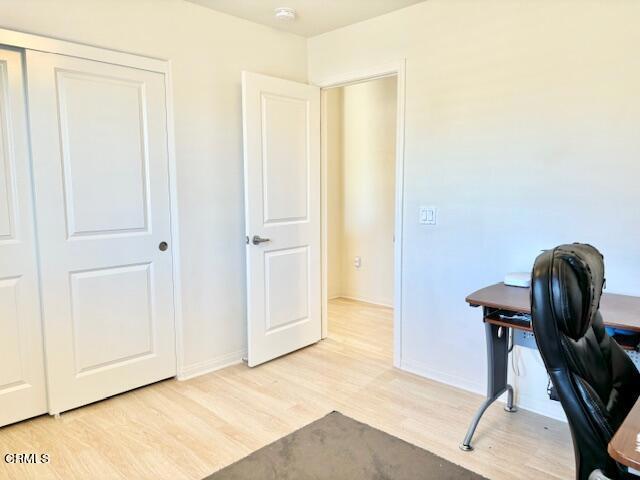 561 Whalen Way, Oxnard CA: https://media.crmls.org/mediaz/f5133b7b-9f9b-4cf3-a7a0-ebbd1258e944.jpg