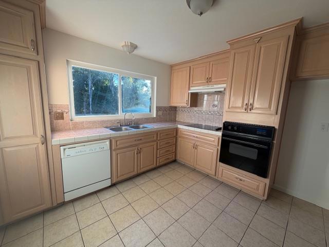 136 Celia Drive, Watsonville CA: https://media.crmls.org/mediaz/f5147adb-54bd-4698-89ed-df56c3292965.jpg