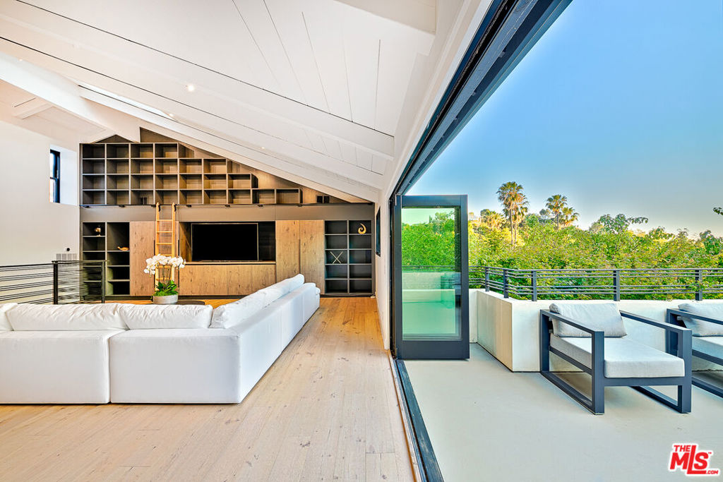 MLS #26859217 image #28