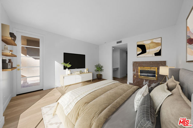 235 S Tower Drive, Beverly Hills CA: https://media.crmls.org/mediaz/f5158dae-1386-4c40-81fe-e912ff14308f.jpg