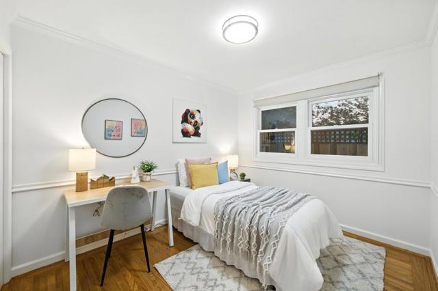 641 10th Avenue, Menlo Park CA: https://media.crmls.org/mediaz/f5177eb8-17ad-4528-bb1a-f0638c45a0b0.jpg