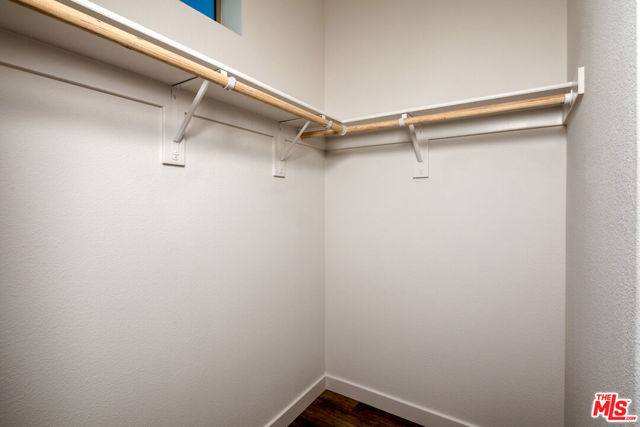 1483 W Vista Way, San Pedro CA: https://media.crmls.org/mediaz/f517b9a1-deeb-40a3-ae44-0735530902ac.jpg