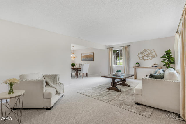 Detail Gallery Image 4 of 26 For 1014 N Modesto Ave, Camarillo,  CA 93010 - 4 Beds | 2/1 Baths