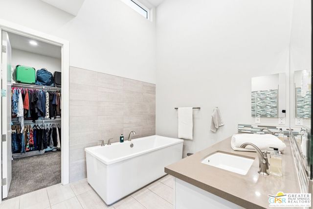 1297 Celadon Street, Palm Springs, CA 92262