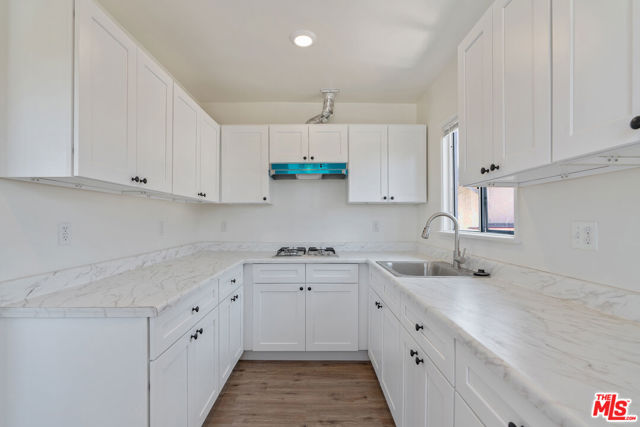 945 N Ditman Avenue, Los Angeles CA: https://media.crmls.org/mediaz/f5191dd7-57fe-4299-929c-308fc24745a2.jpg