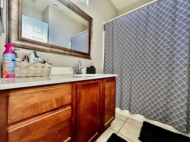 13569 Caliente Drive, Desert Hot Springs CA: https://media.crmls.org/mediaz/f51a26d9-6fb9-4bff-940e-0543308035c1.jpg
