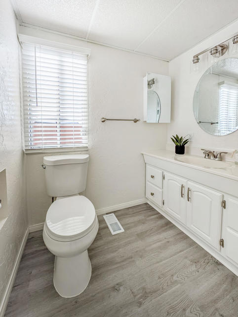 70200 Dillon Road, Desert Hot Springs CA: https://media.crmls.org/mediaz/f51af2eb-9525-49c9-b630-dc0f80fc9402.jpg