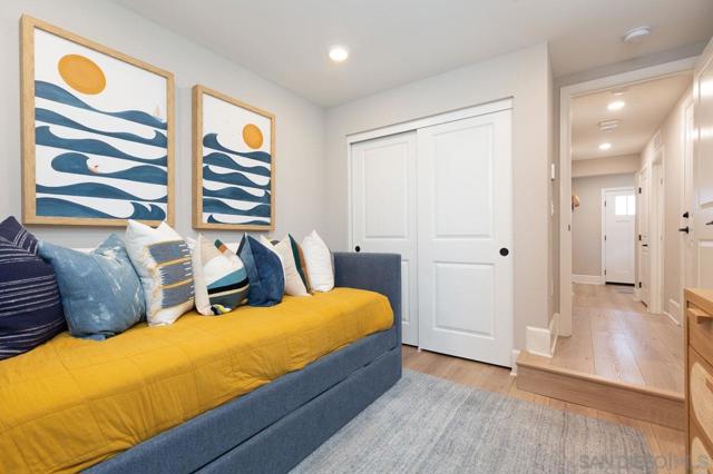 827 Jersey Court, San Diego CA: https://media.crmls.org/mediaz/f51ceec1-dd24-4aff-a841-8bbe81ac38dd.jpg