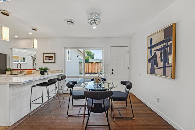 15833 Via Toledo, San Lorenzo CA: https://media.crmls.org/mediaz/f51d4897-5b07-4ec9-b62e-88656405b417.jpg