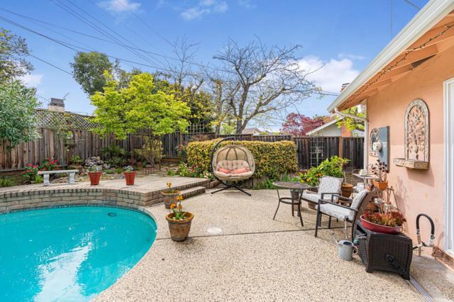Image 24 of 44 For 20304 Carol Lane