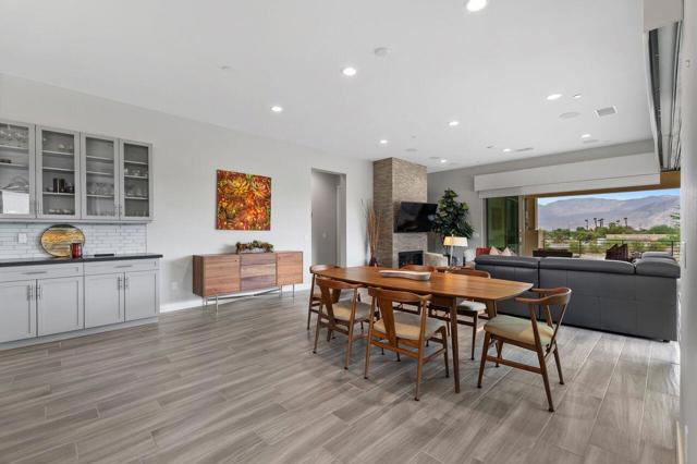 1204 Retreat Circle, Palm Desert, CA 92260