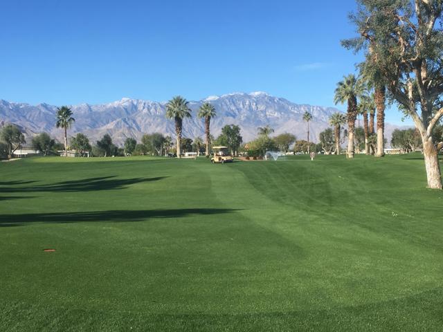 38525 Desert Greens E Drive, Palm Desert CA: https://media.crmls.org/mediaz/f51fde64-5794-48f1-94c6-d4e73571f9b5.jpg