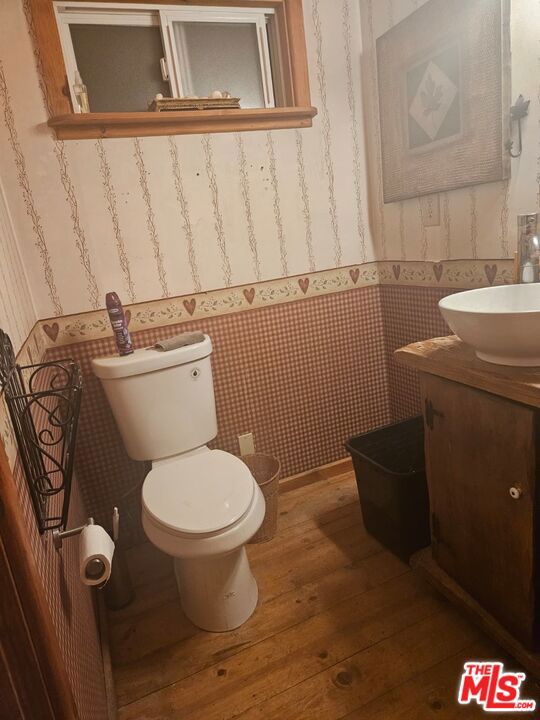 2033 Tulip Place, Pine Mountain Club CA: https://media.crmls.org/mediaz/f5200fe7-b18a-47e6-99c5-f7b554616d50.jpg