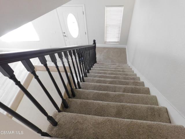 559 Stoney Peak Court, Simi Valley CA: https://media.crmls.org/mediaz/f52024aa-2e00-4357-9b60-c269999731f6.jpg