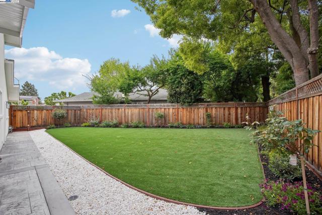 5169 Lillian Ct, Livermore CA: https://media.crmls.org/mediaz/f5207125-f774-4653-8212-7903d93f7403.jpg